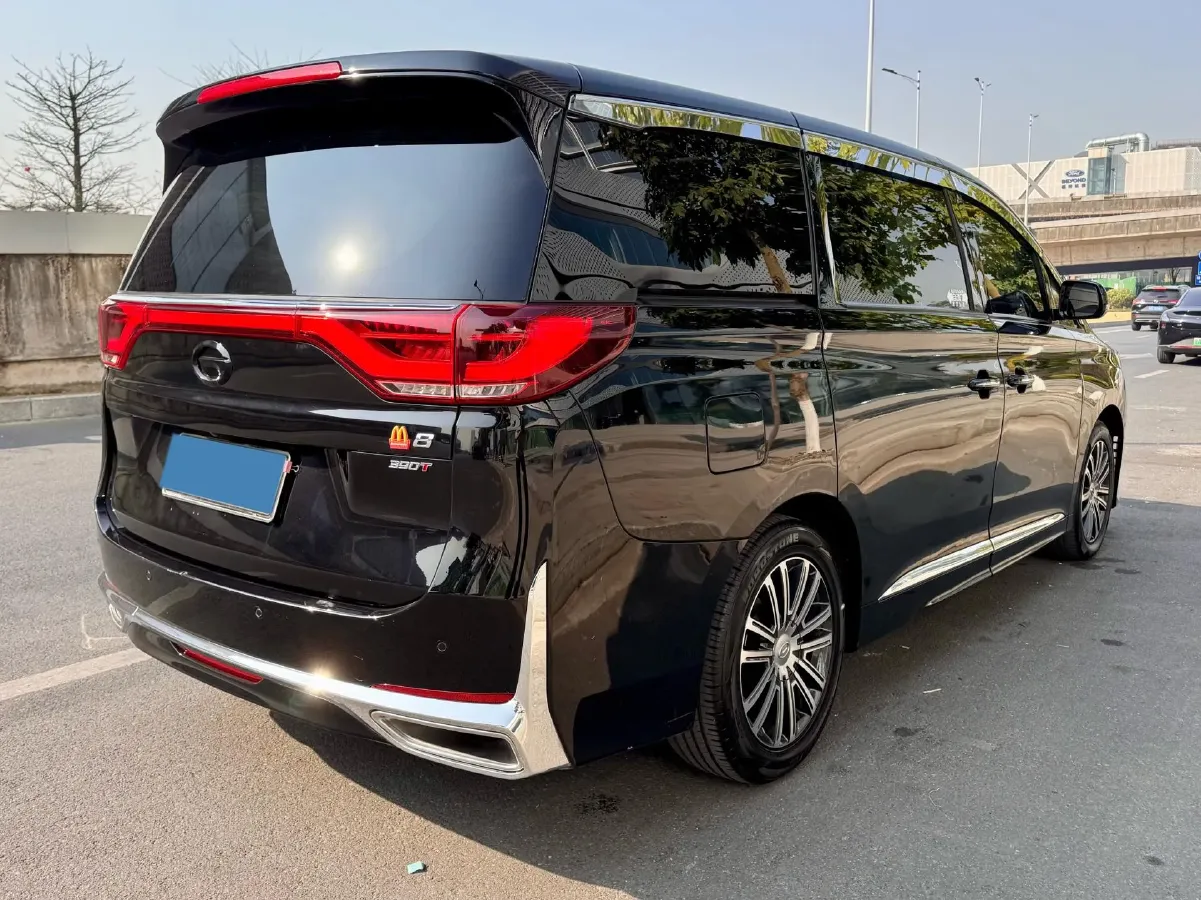 2021 GAC Trumpchi M8 2.0T 252HP L4 8AT,autocango,china used car exporter,china ev exporter,chinese used car exporter,chinese used ev exporter