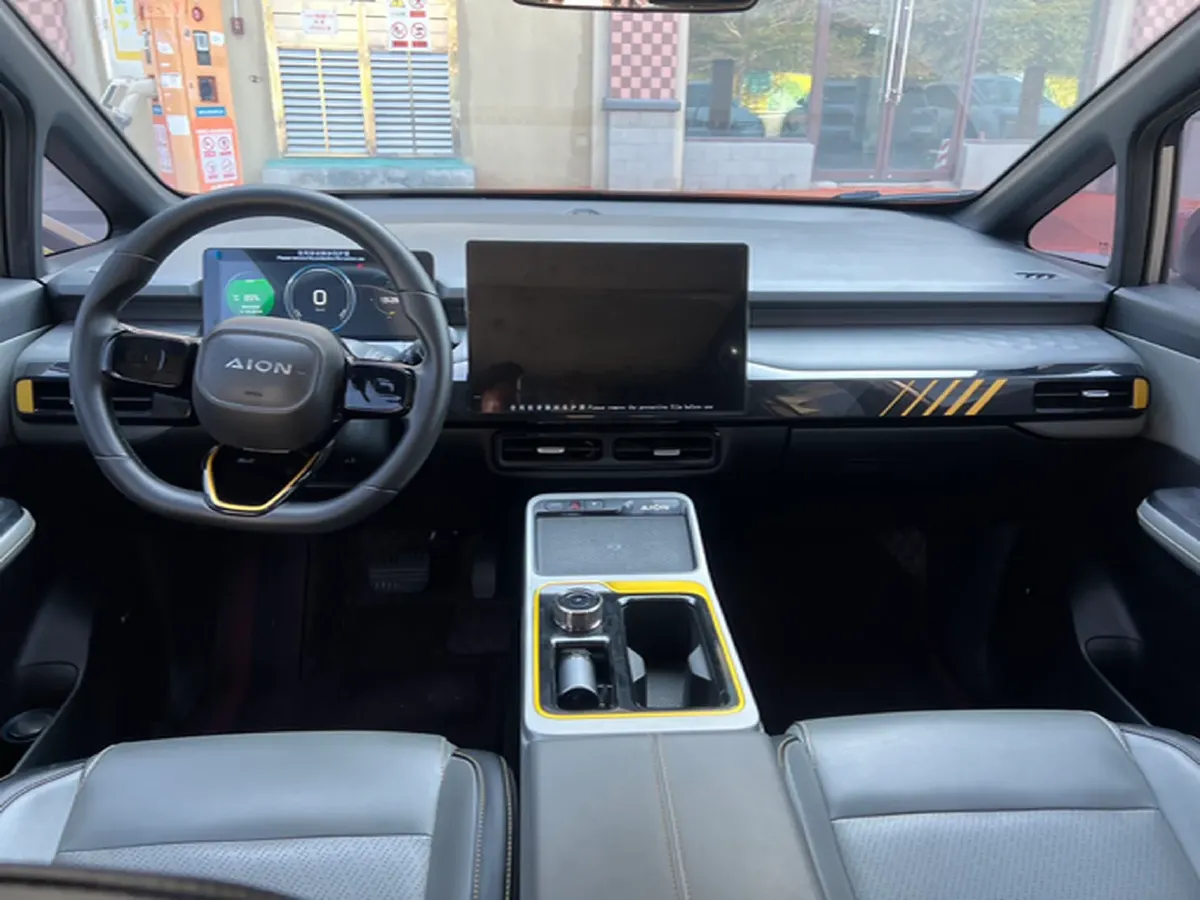 2022 Geely Okavango 1.8T 184HP L4 7DCT,autocango,china used car exporter,china ev exporter,chinese used car exporter,chinese used ev exporter