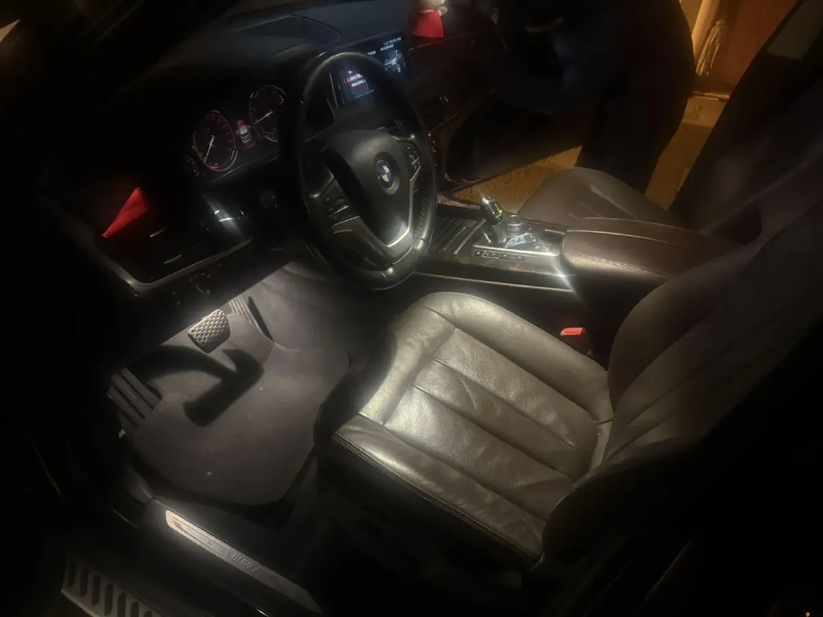 2024 ChangAn UNI-V 2.0T 233HP L4 8AT,autocango,china used car exporter,china ev exporter,chinese used car exporter,chinese used ev exporter