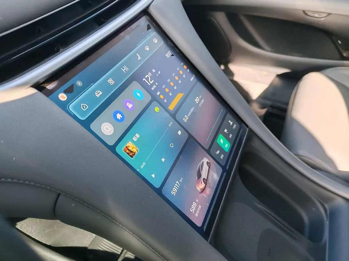 2024 IM L6 BEV 75KWH,autocango,china used car exporter,china ev exporter,chinese used car exporter,chinese used ev exporter