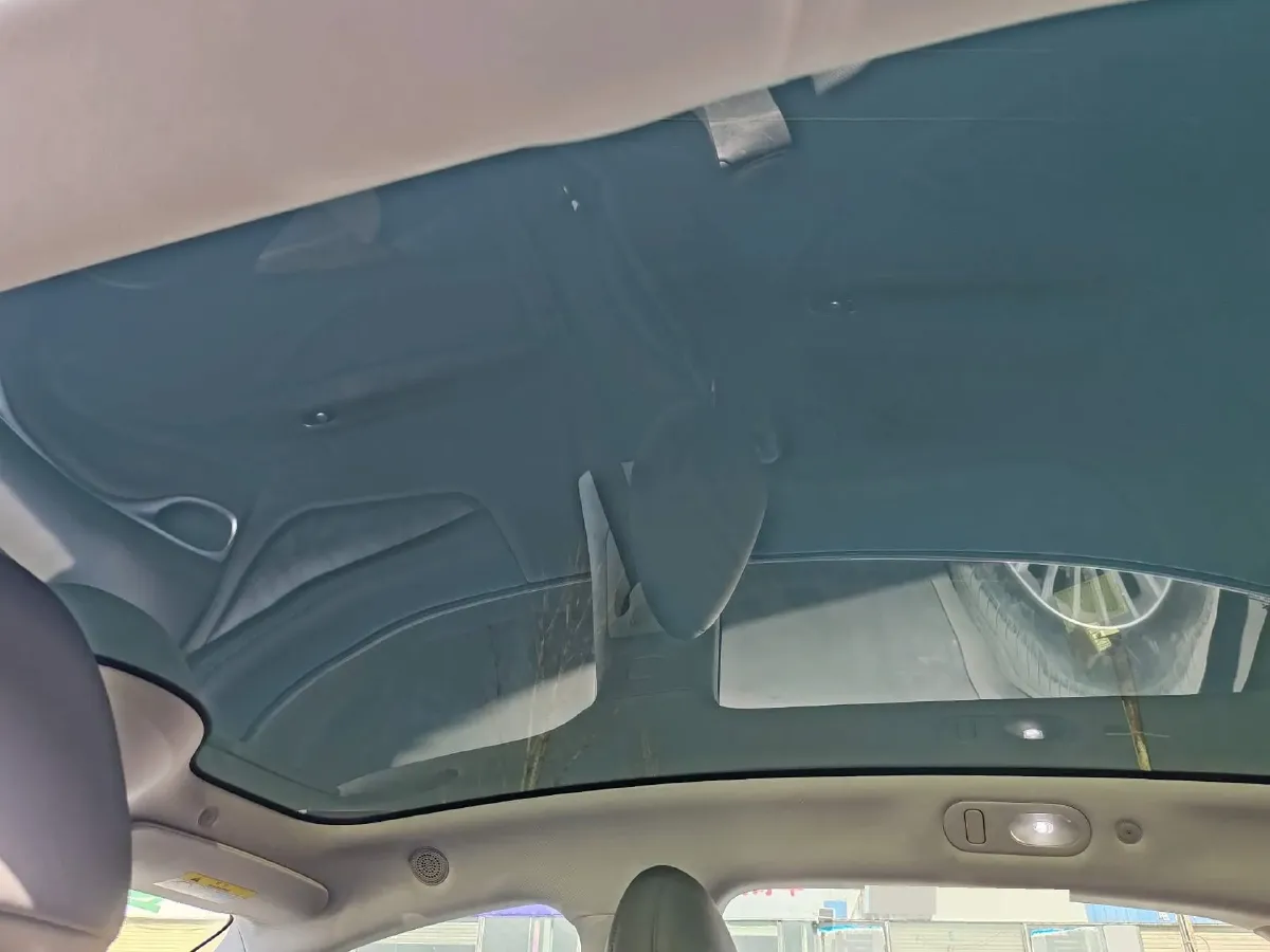 2024 IM L6 BEV 75KWH,autocango,china used car exporter,china ev exporter,chinese used car exporter,chinese used ev exporter