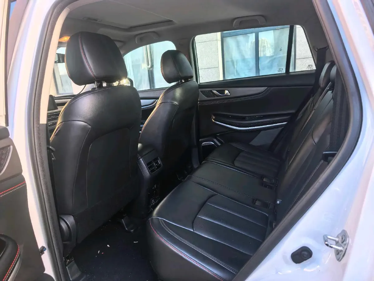 2021 ChangAn CS75 1.5T 178HP L4 7DCT,autocango,china used car exporter,china ev exporter,chinese used car exporter,chinese used ev exporter