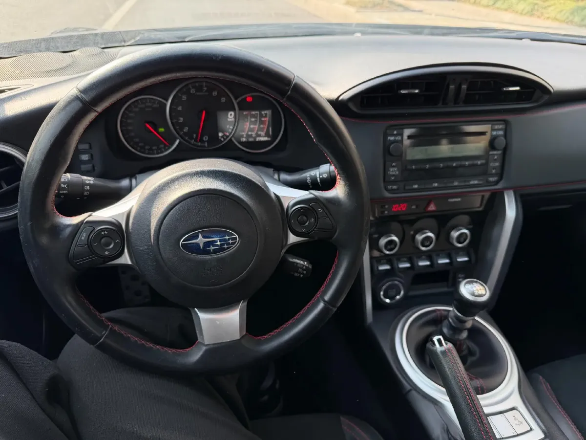 2019 Ford Focus 2.3T 280HP L4 6MT,autocango,china used car exporter,china ev exporter,chinese used car exporter,chinese used ev exporter