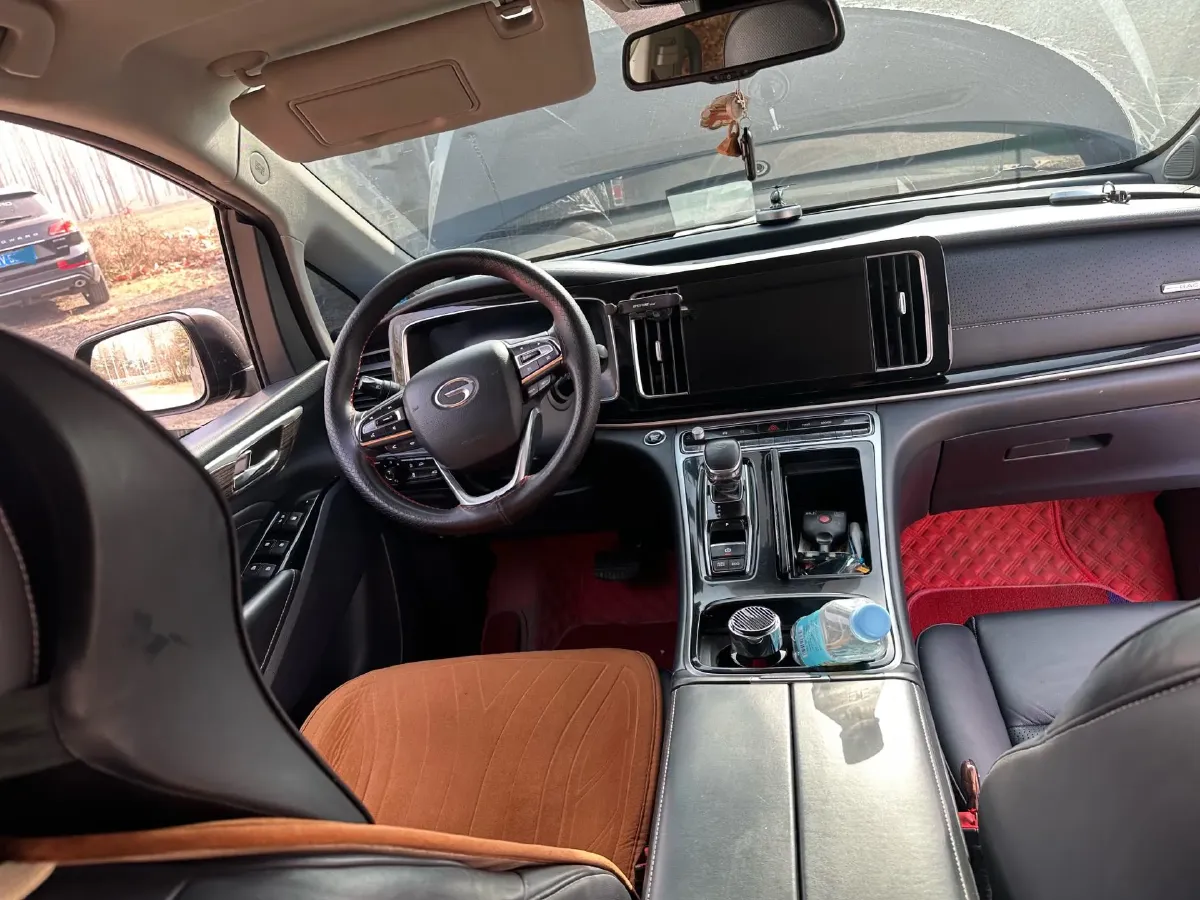 2021 GAC Trumpchi M8 2.0T 252HP L4 8AT,autocango,china used car exporter,china ev exporter,chinese used car exporter,chinese used ev exporter