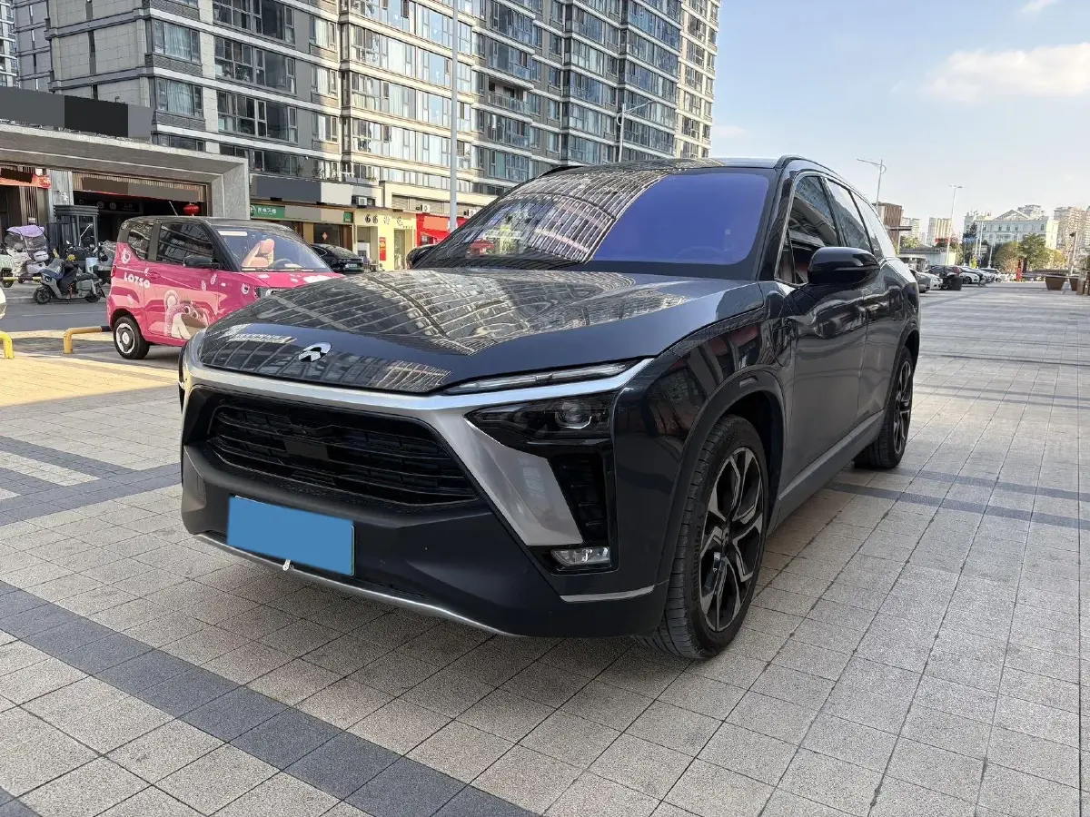 2020 NIO ES8 BEV 70KWH