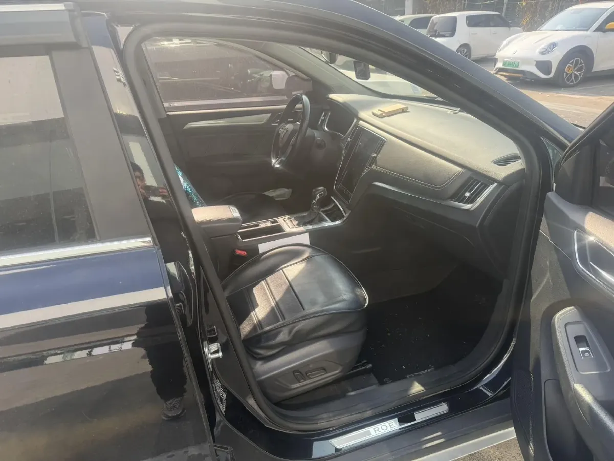 2017 Roewe RX5 1.5T 169HP L4 2AT PHEV 12KWH,autocango,china used car exporter,china ev exporter,chinese used car exporter,chinese used ev exporter