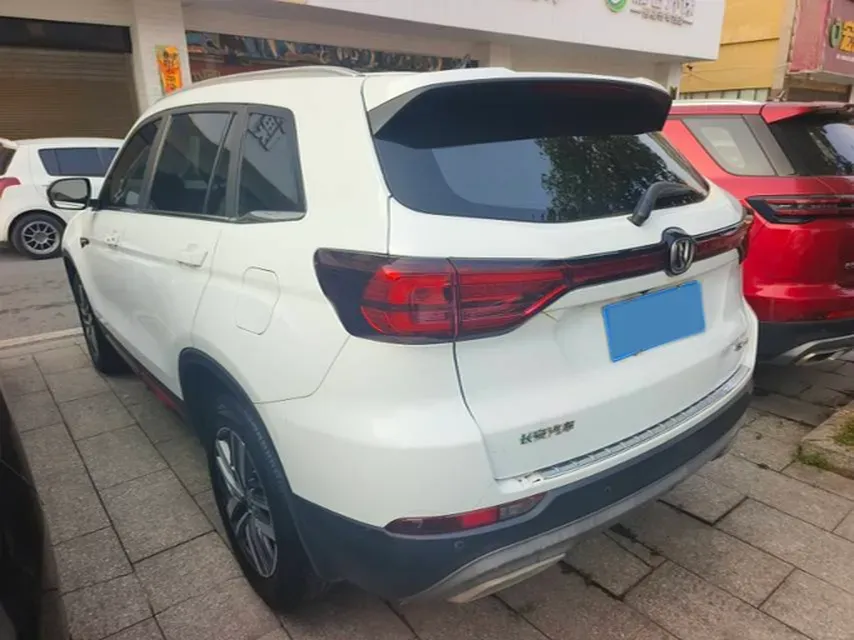 2022 ChangAn CS75 1.5T 180HP L4 7DCT,autocango,china used car exporter,china ev exporter,chinese used car exporter,chinese used ev exporter
