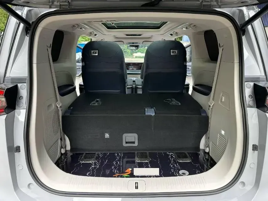 2023 MAXUS G90 2.0T 234HP L4 8AT,autocango,china used car exporter,china ev exporter,chinese used car exporter,chinese used ev exporter