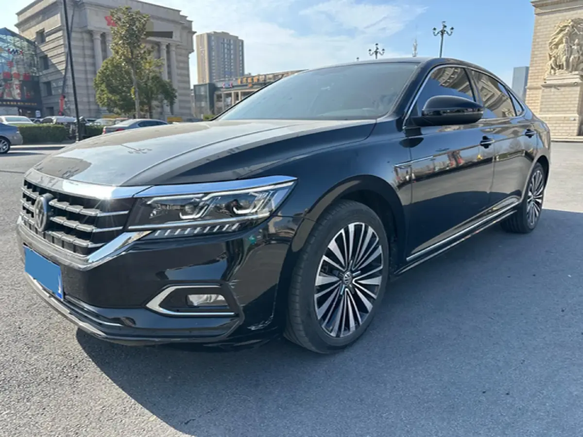 2020 Volkswagen Passat 2.0T 186HP L4 7DCT