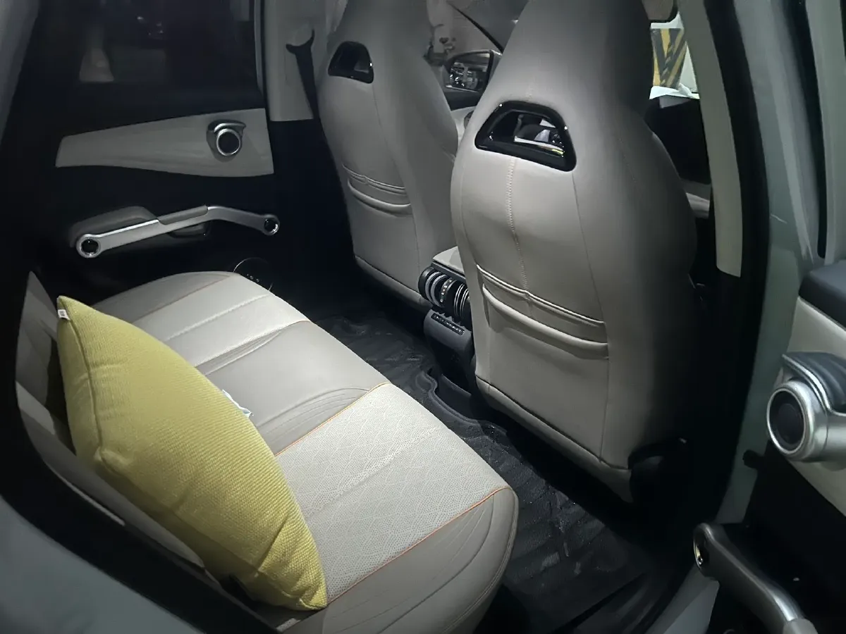 2023 BYD Yuan Plus BEV 60.48KWH,autocango,china used car exporter,china ev exporter,chinese used car exporter,chinese used ev exporter