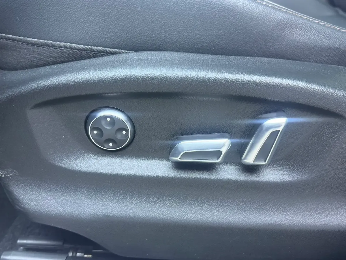 2021 Volkswagen Tharu 1.4T 150HP L4 7DCT,autocango,china used car exporter,china ev exporter,chinese used car exporter,chinese used ev exporter