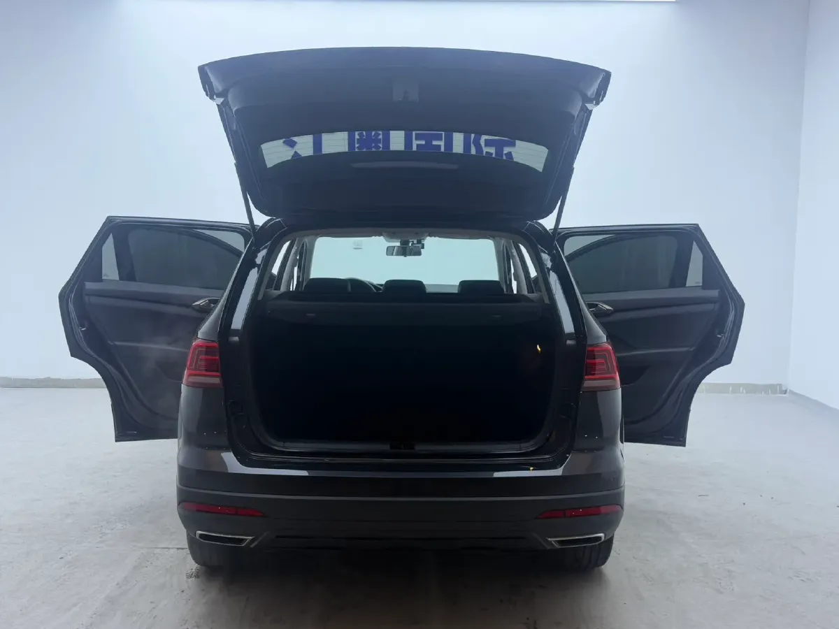 2021 Volkswagen Tharu 1.4T 150HP L4 7DCT,autocango,china used car exporter,china ev exporter,chinese used car exporter,chinese used ev exporter