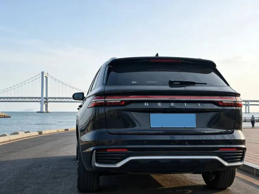 2021 Geely Monjaro 2.0T 218HP L4 7DCT,autocango,china used car exporter,china ev exporter,chinese used car exporter,chinese used ev exporter