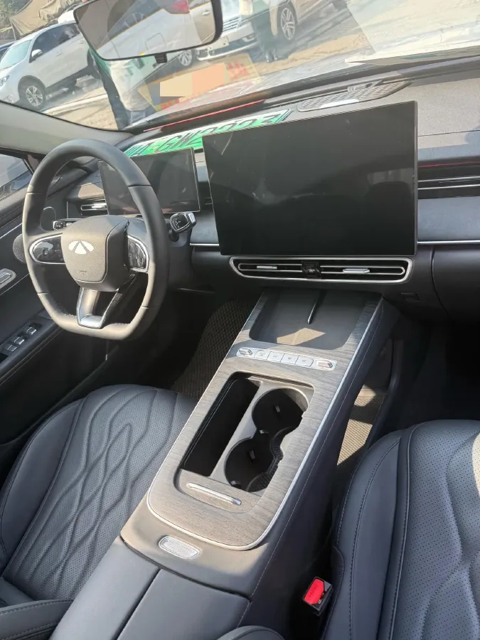 2025 Fulwin FulwinA8L 1.5T 156HP L4 1DHT PHEV 18.67KWH,autocango,china used car exporter,china ev exporter,chinese used car exporter,chinese used ev exporter