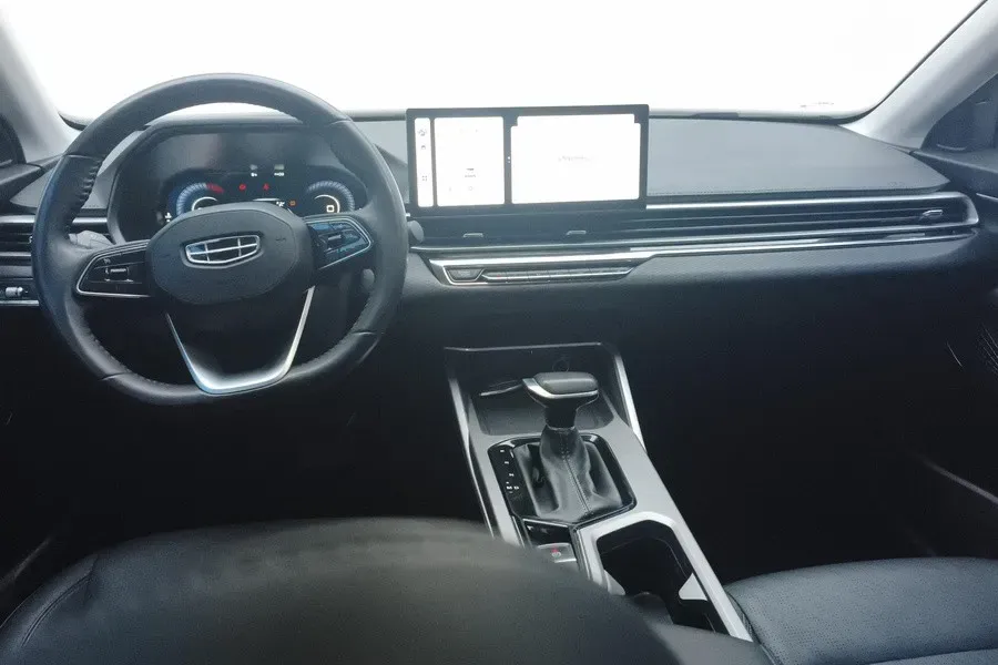 2023 Geely Emgrand 1.5L 127HP L4 CVT,autocango,china used car exporter,china ev exporter,chinese used car exporter,chinese used ev exporter