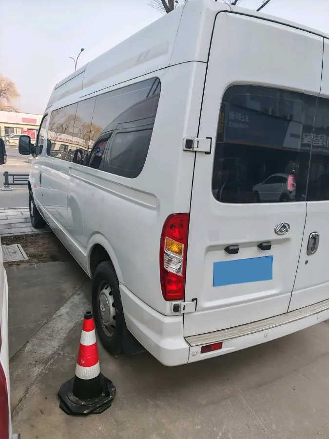 2023 MAXUS Interstellar 2.0T 163HP L4 6MT,autocango,china used car exporter,china ev exporter,chinese used car exporter,chinese used ev exporter