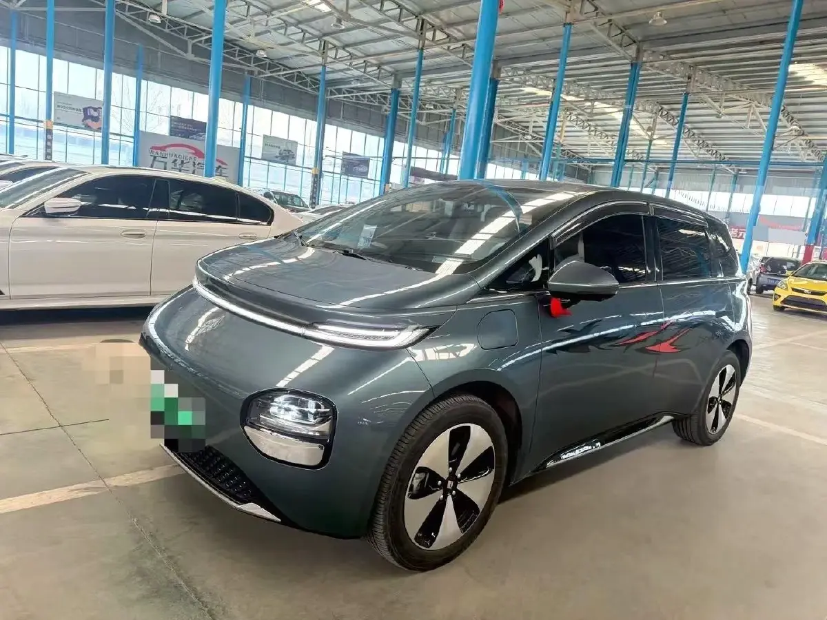 2023 BaoJun Cloud BEV 50.6KWH