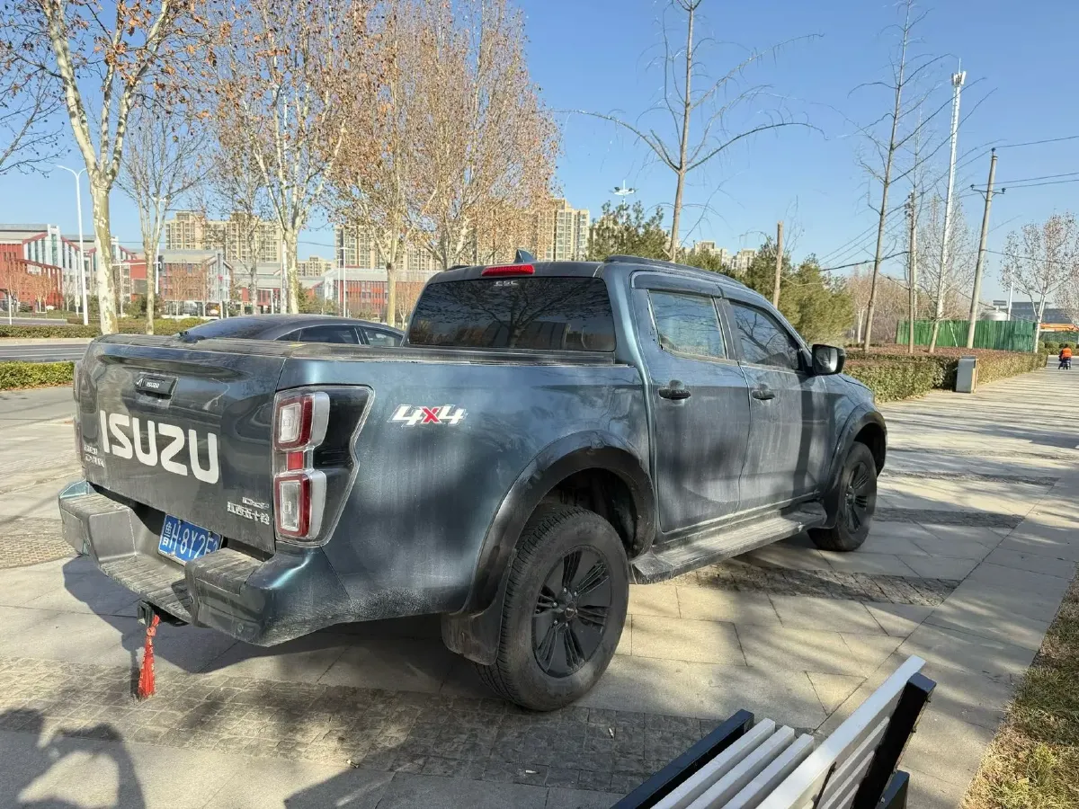 2023 Isuzu D-MAX 1.9T 177HP L4 8AT,autocango,china used car exporter,china ev exporter,chinese used car exporter,chinese used ev exporter