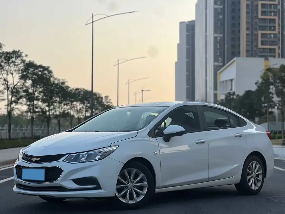 2018 Chevrolet Cruze 1.5L 114HP L4 6AT