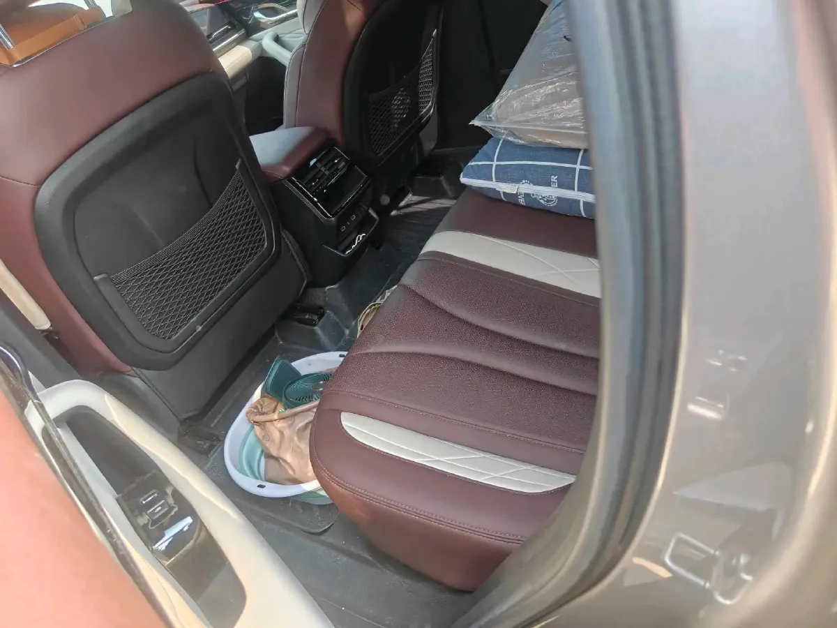 2024 Geely Monjaro 2.0T 238HP L4 8AT,autocango,china used car exporter,china ev exporter,chinese used car exporter,chinese used ev exporter