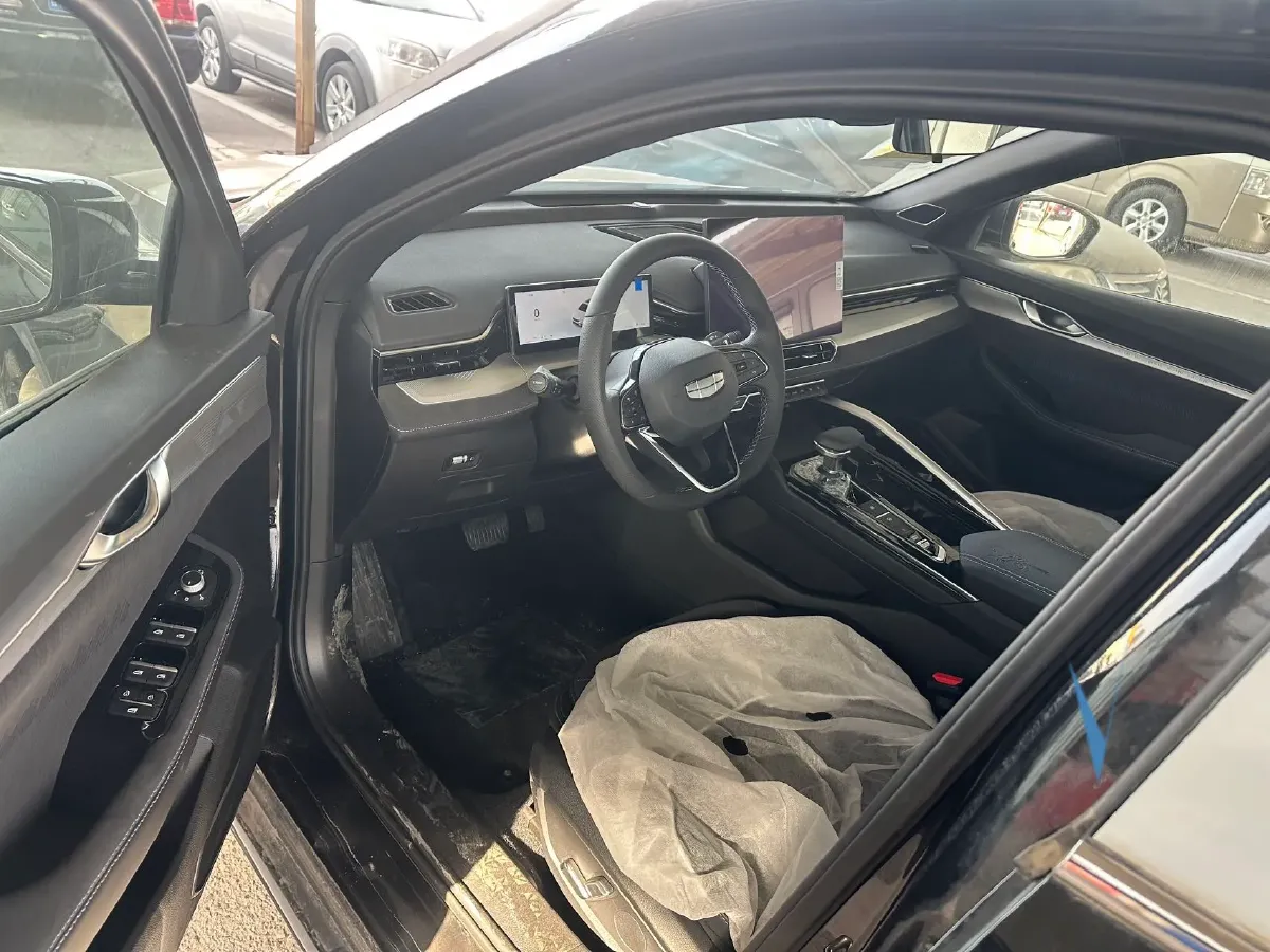2025 Geely Preface 2.0T 238HP L4 8AT,autocango,china used car exporter,china ev exporter,chinese used car exporter,chinese used ev exporter