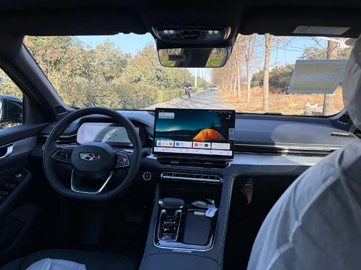 2026 Geely Preface 1.5T 181HP L4 7DCT,autocango,china used car exporter,china ev exporter,chinese used car exporter,chinese used ev exporter