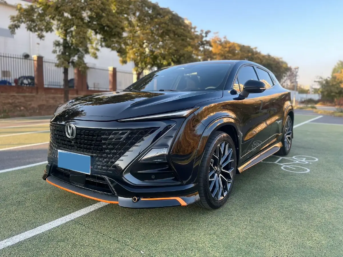 2022 ChangAn UNI-T 1.5T 188HP L4 7DCT