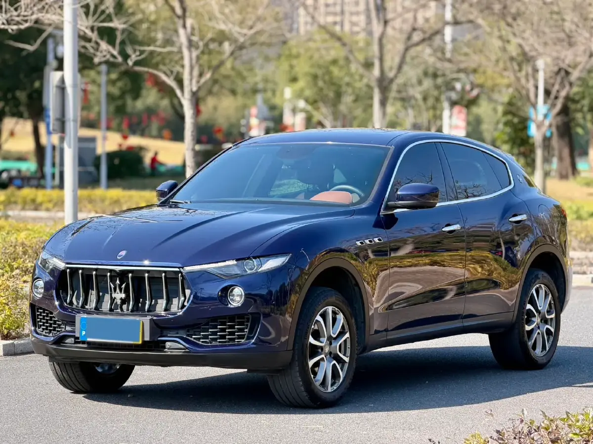 2018 Maserati Levante 3.0T 350HP V6 8AT