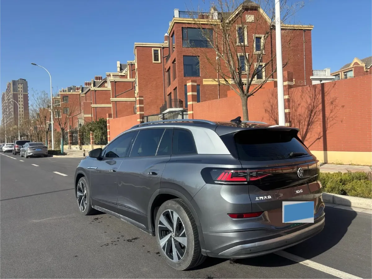2023 Buick GL8 2.0T 237HP L4 9AT,autocango,china used car exporter,china ev exporter,chinese used car exporter,chinese used ev exporter