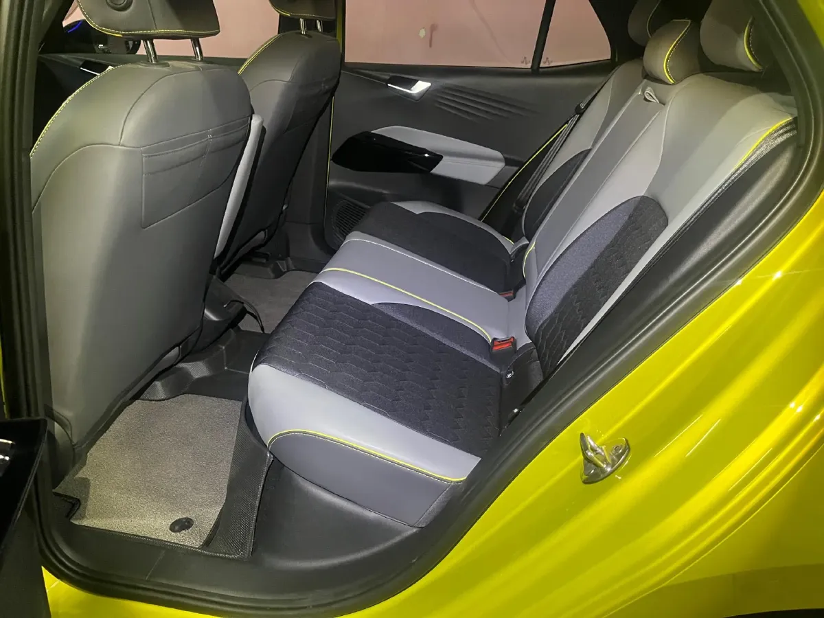 2022 Volkswagen ID.3 BEV 57.3KWH,autocango,china used car exporter,china ev exporter,chinese used car exporter,chinese used ev exporter