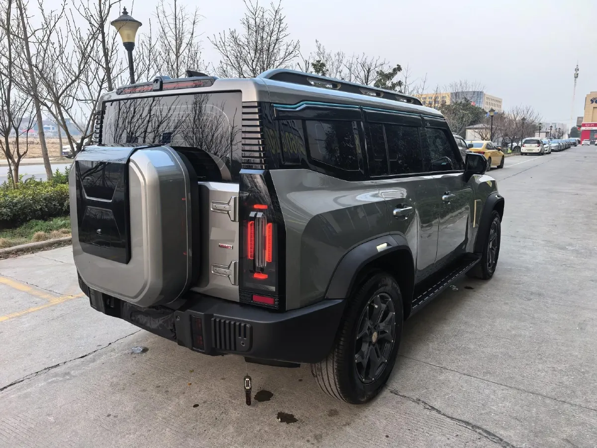 2025 Jetour Traveller 2.0T 254HP L4 7DCT,autocango,china used car exporter,china ev exporter,chinese used car exporter,chinese used ev exporter