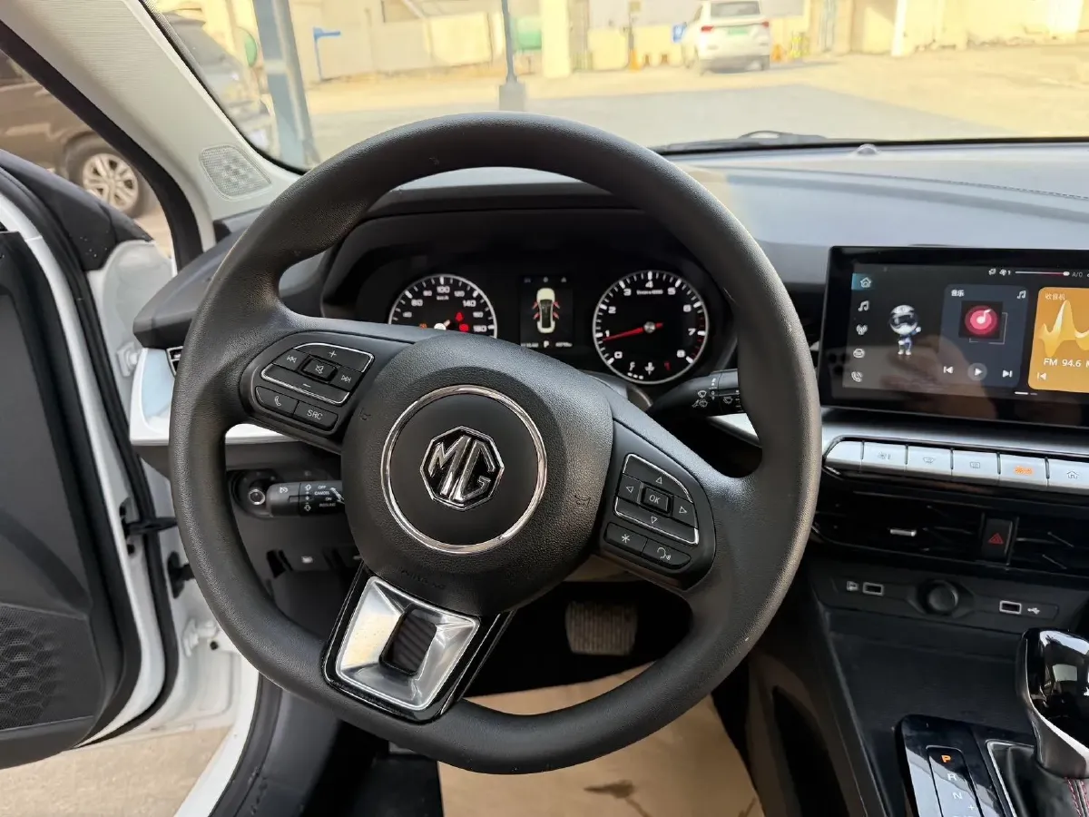 2023 MG 5 1.5L 129HP L4 CVT,autocango,china used car exporter,china ev exporter,chinese used car exporter,chinese used ev exporter