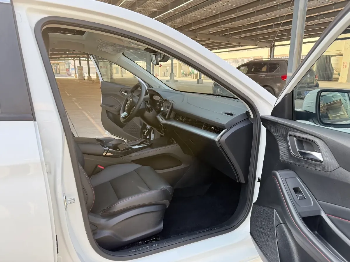 2023 MG 5 1.5L 129HP L4 CVT,autocango,china used car exporter,china ev exporter,chinese used car exporter,chinese used ev exporter