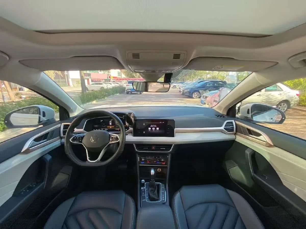 2023 Volkswagen Tharu 1.5T 160HP L4 7DCT,autocango,china used car exporter,china ev exporter,chinese used car exporter,chinese used ev exporter