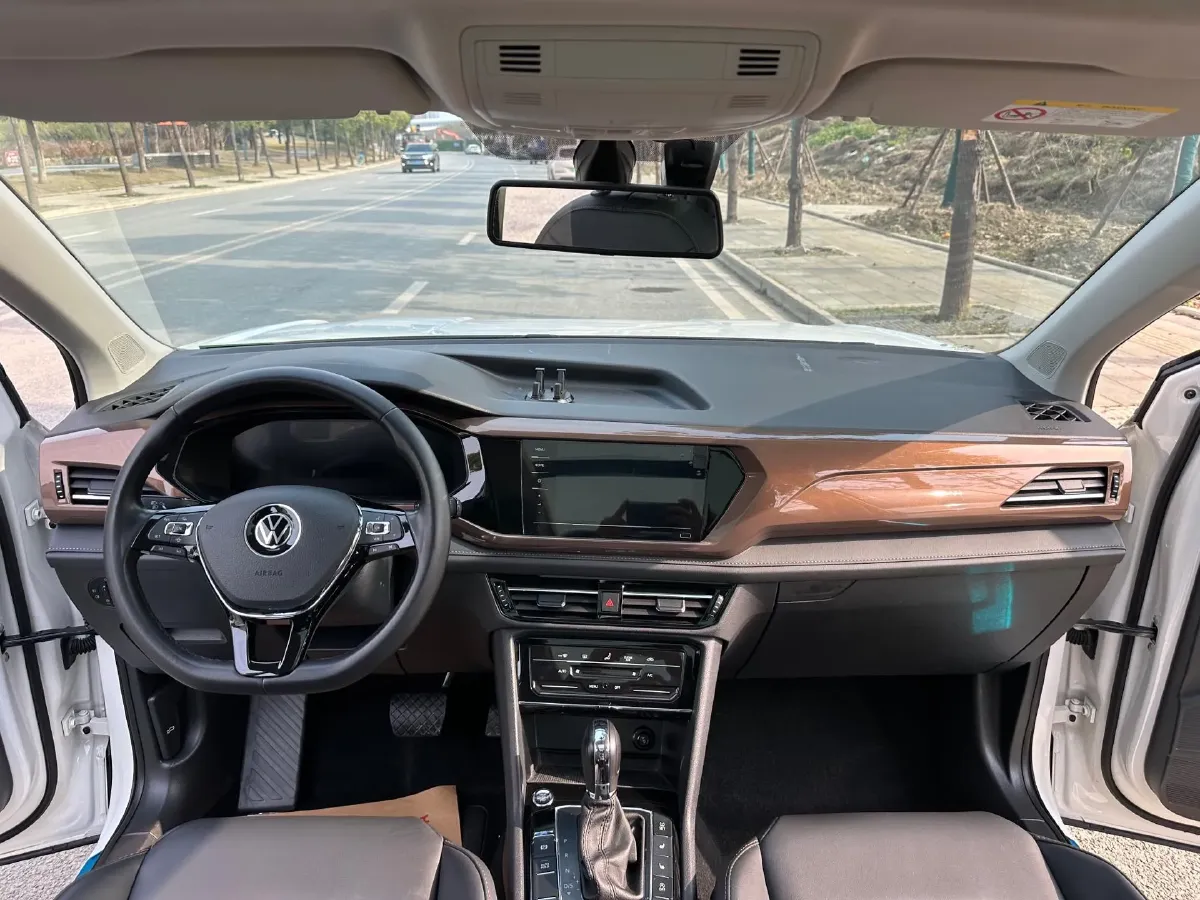 2022 Ford Transit 2.0T 202HP L4 6AT,autocango,china used car exporter,china ev exporter,chinese used car exporter,chinese used ev exporter