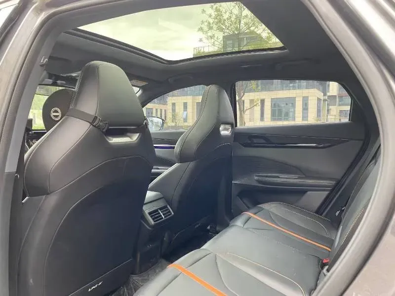 2024 ChangAn UNI-V 1.5T 188HP L4 7DCT,autocango,china used car exporter,china ev exporter,chinese used car exporter,chinese used ev exporter