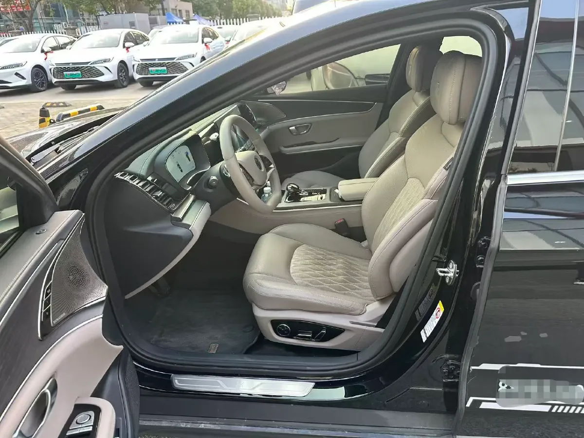 2025 BYD Han BEV 79.6KWH,autocango,china used car exporter,china ev exporter,chinese used car exporter,chinese used ev exporter