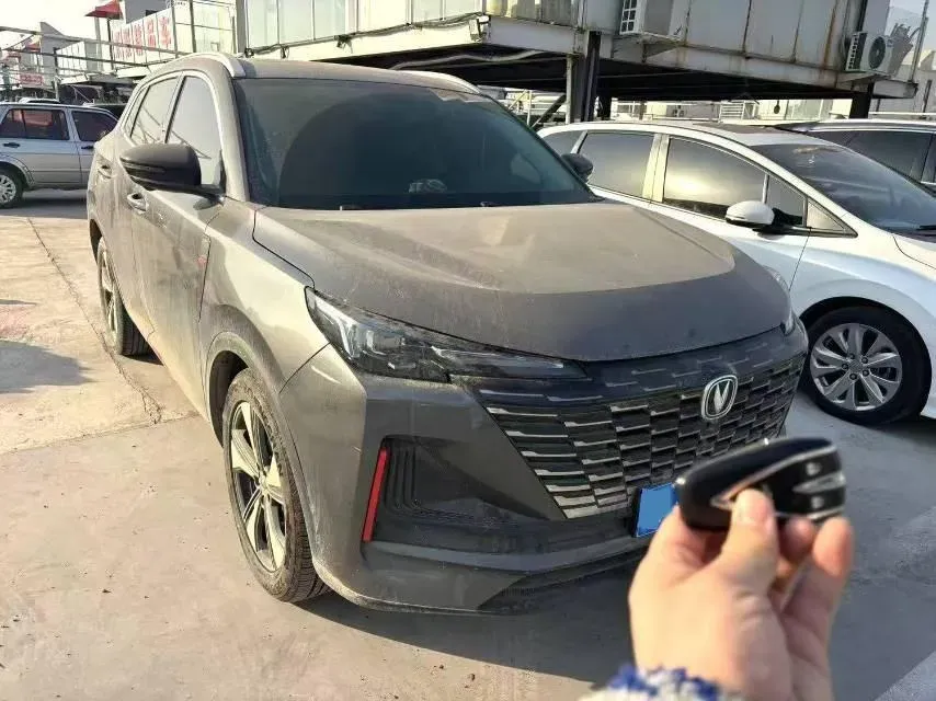2022 ChangAn Oshan X7 Plus 1.5T 188HP L4 7DCT,autocango,china used car exporter,china ev exporter,chinese used car exporter,chinese used ev exporter