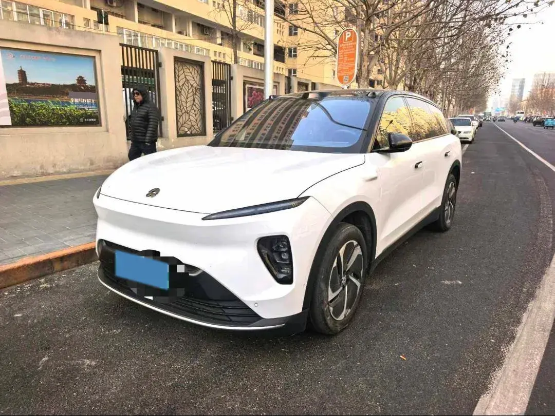2023 NIO ES8 BEV 100KWH