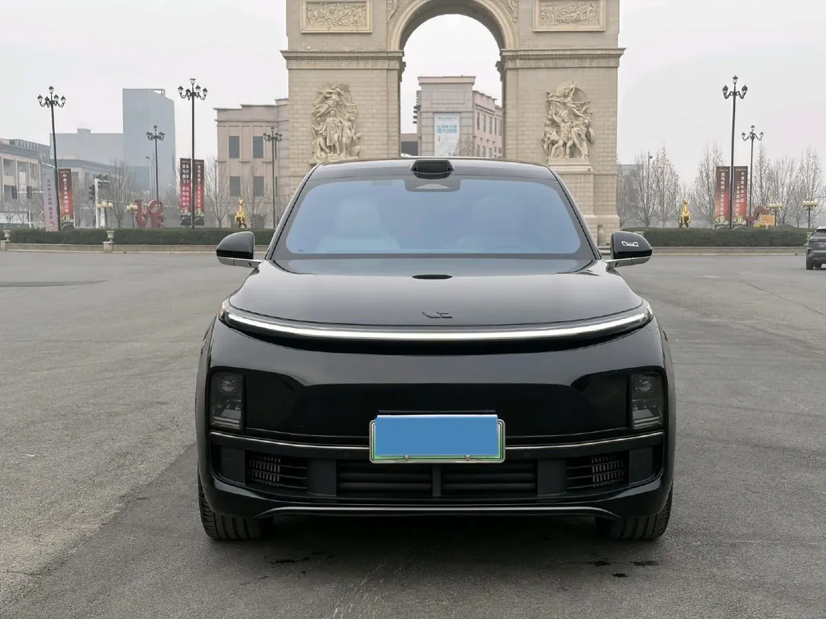 2024 Li L9 Range Extended 154HP REEV 52.3KWH,autocango,china used car exporter,china ev exporter,chinese used car exporter,chinese used ev exporter