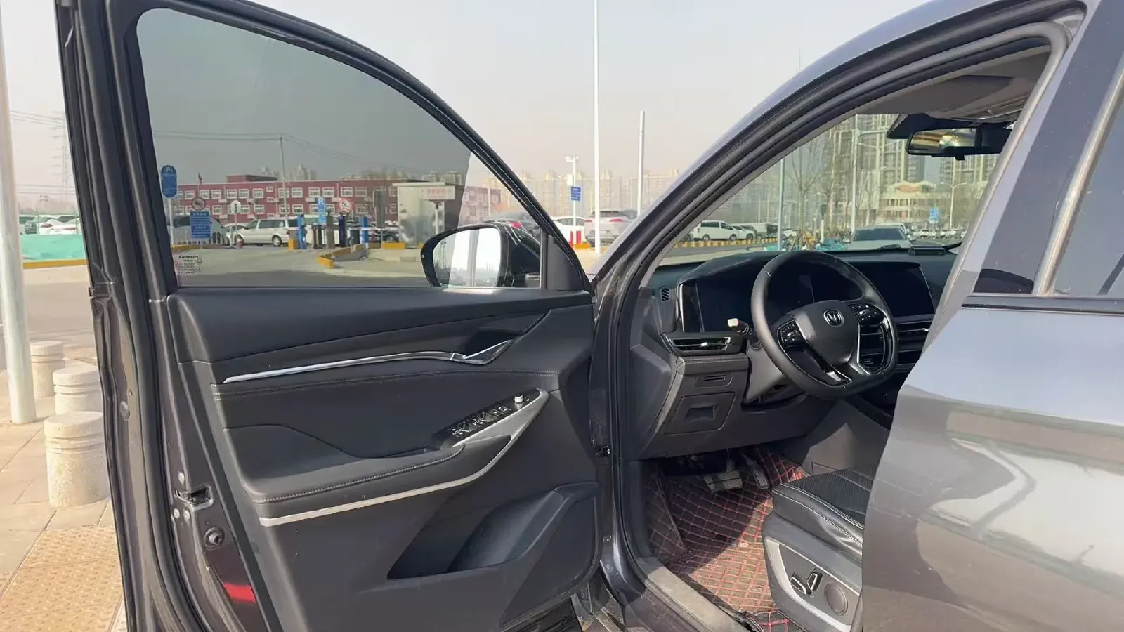 2020 ChangAn CS75 Plus 1.5T 178HP L4 6AT,autocango,china used car exporter,china ev exporter,chinese used car exporter,chinese used ev exporter