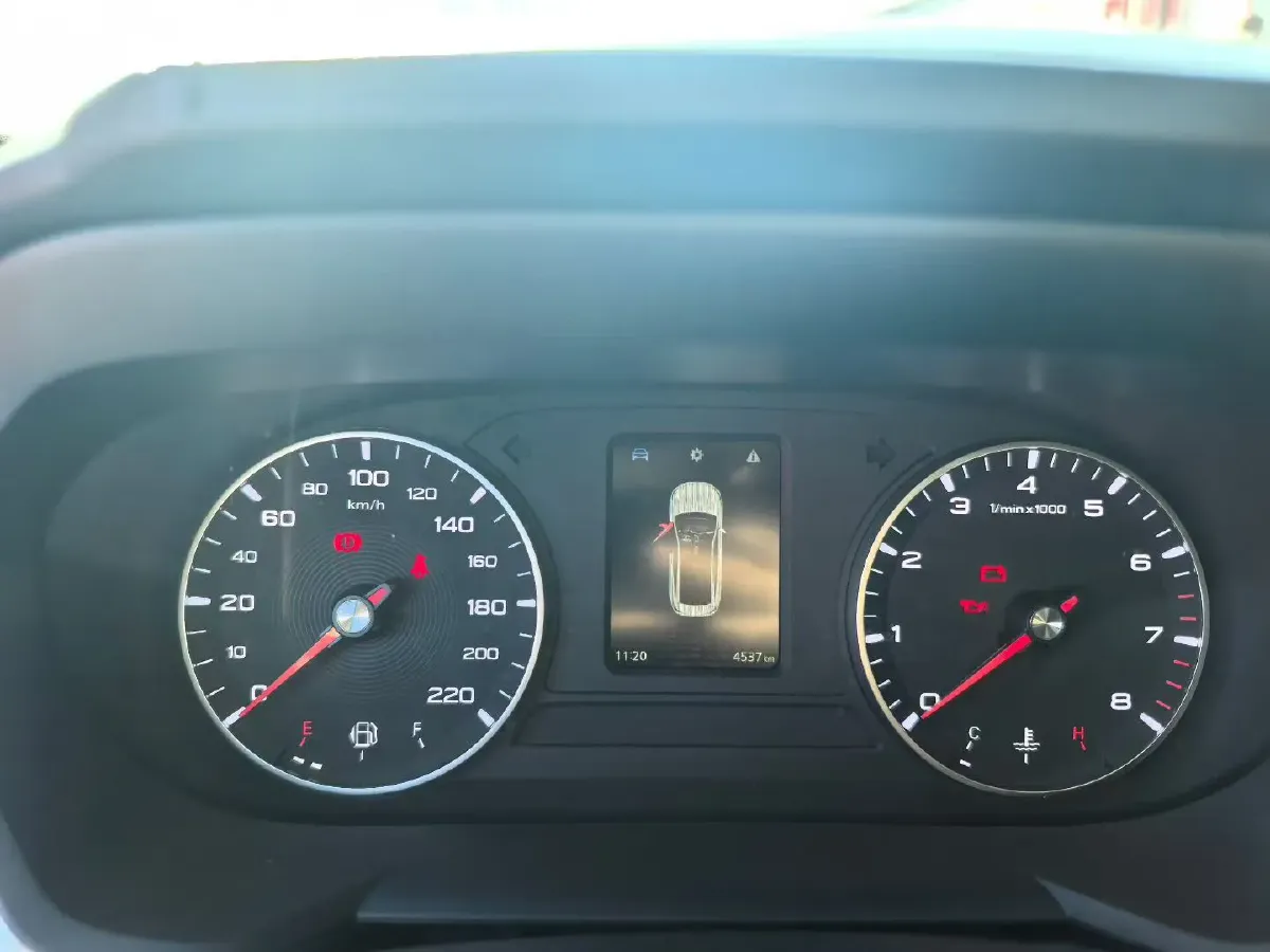 2023 MG 5 1.5L 129HP L4 5MT,autocango,china used car exporter,china ev exporter,chinese used car exporter,chinese used ev exporter