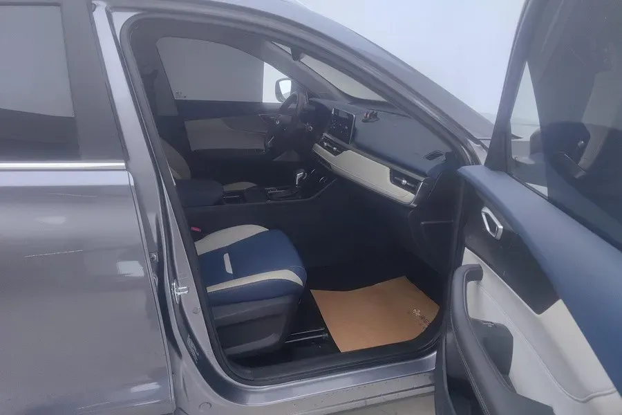 2023 Chery Tiggo 5x 1.5L 120HP L4 CVT,autocango,china used car exporter,china ev exporter,chinese used car exporter,chinese used ev exporter