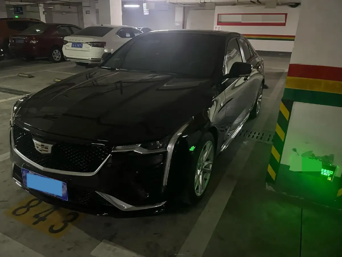 2022 Cadillac CT4 2.0T 237HP L4 8AT