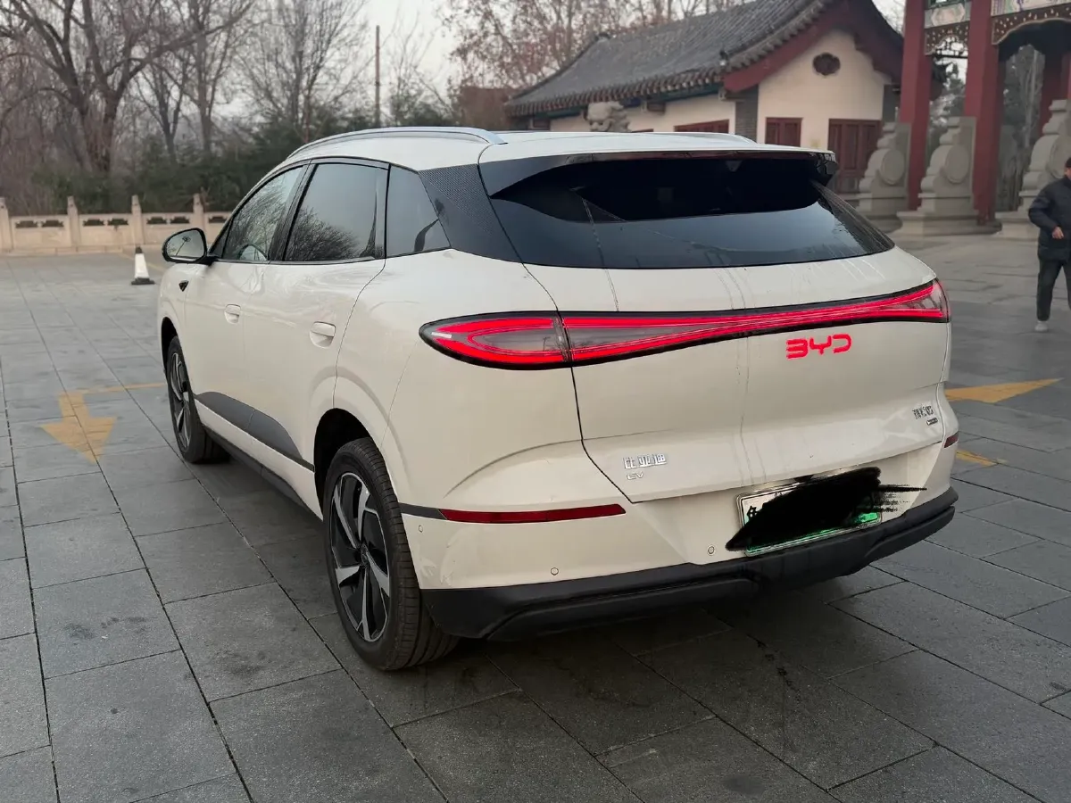 2025 LanDian E5 PLUS 1.5L 95HP L4 E-CVT PHEV,autocango,china used car exporter,china ev exporter,chinese used car exporter,chinese used ev exporter