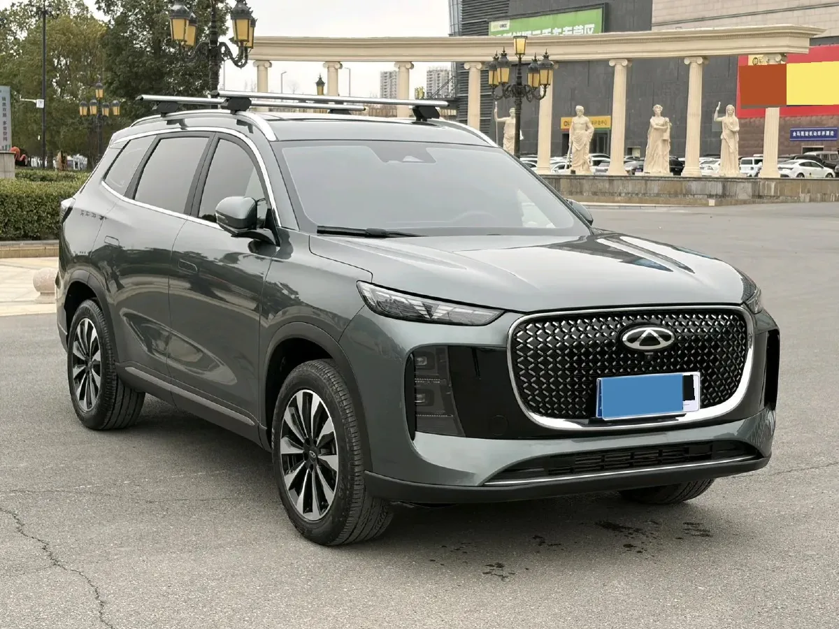 2025 Chery Tiggo 8 Plus 1.6T 197HP L4 7DCT,autocango,china used car exporter,china ev exporter,chinese used car exporter,chinese used ev exporter