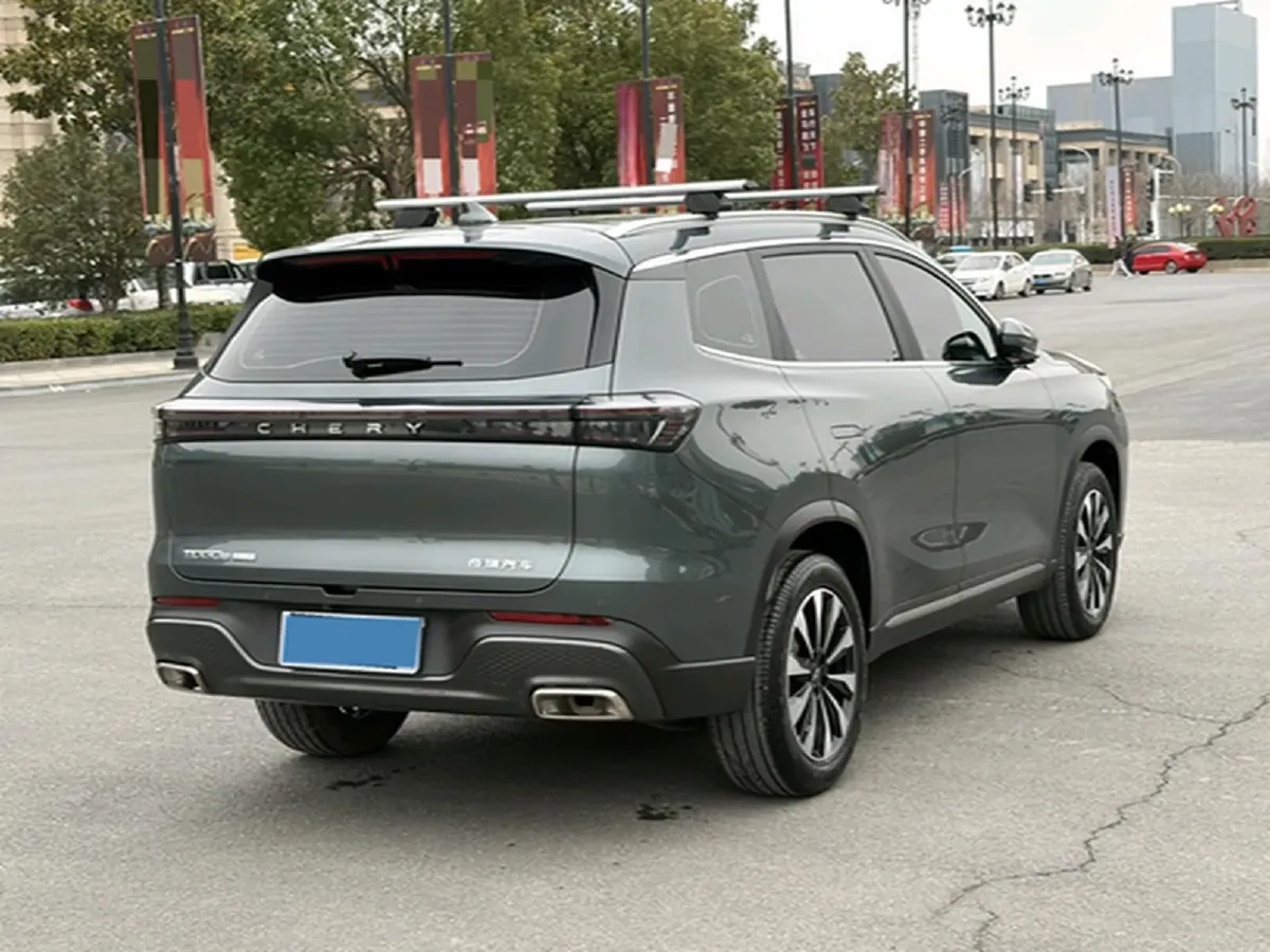 2025 Chery Tiggo 8 Plus 1.6T 197HP L4 7DCT,autocango,china used car exporter,china ev exporter,chinese used car exporter,chinese used ev exporter