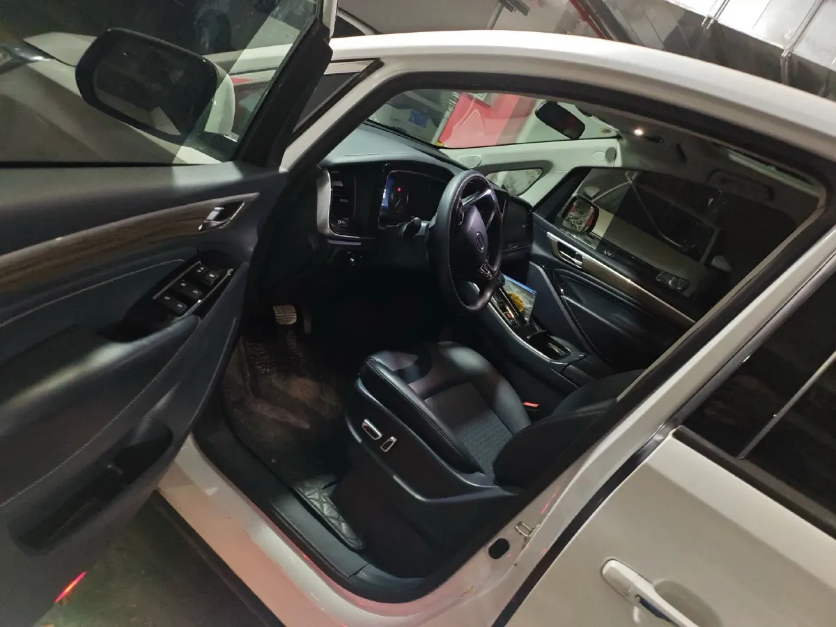 2023 GAC Trumpchi M8 2.0T 252HP L4 8AT,autocango,china used car exporter,china ev exporter,chinese used car exporter,chinese used ev exporter