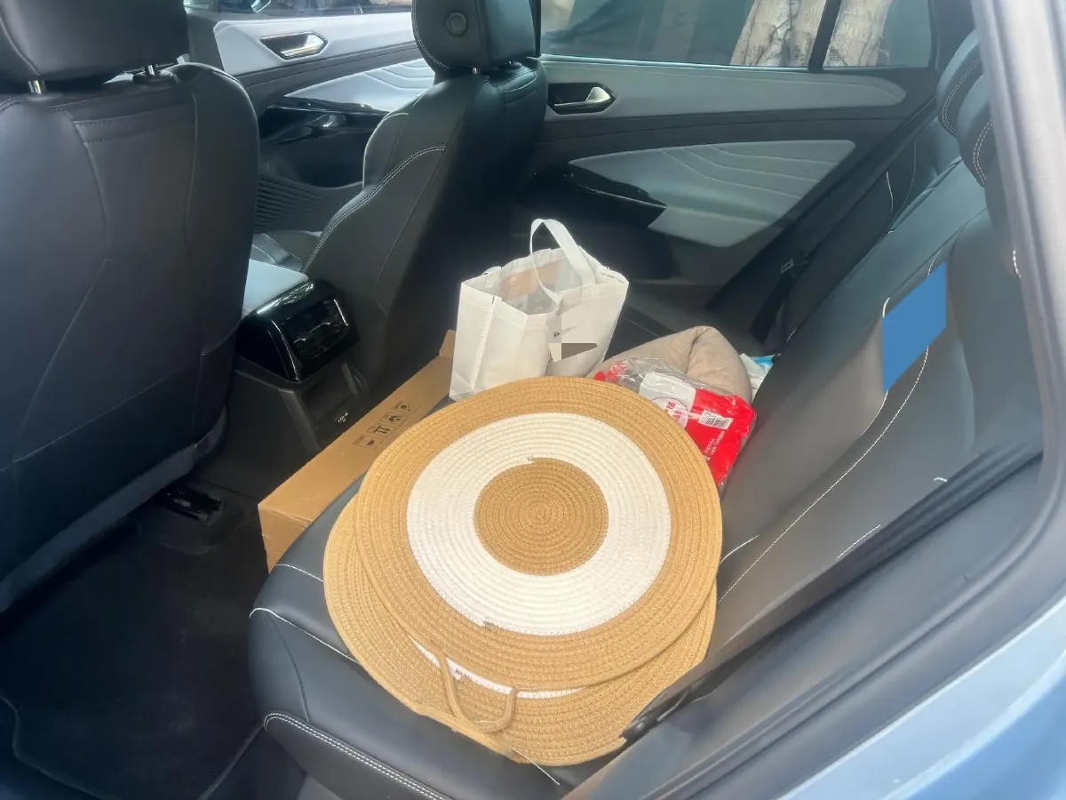 2024 Volkswagen ID.4 X BEV 52.8KWH,autocango,china used car exporter,china ev exporter,chinese used car exporter,chinese used ev exporter