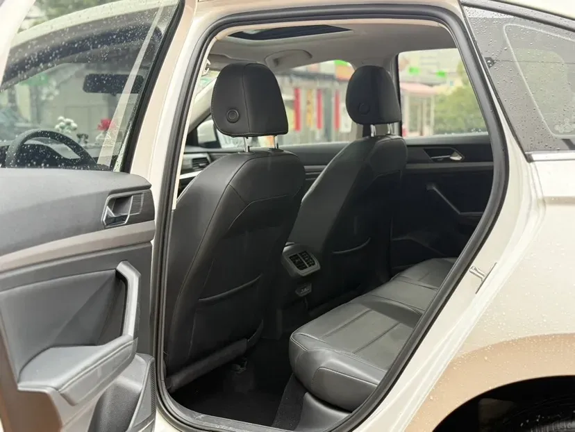 2021 Volkswagen Lavida 1.5L 113HP L4 6AT,autocango,china used car exporter,china ev exporter,chinese used car exporter,chinese used ev exporter